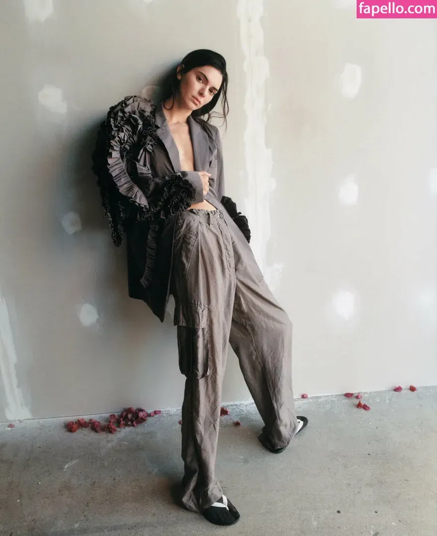 Kendall Jenner Onlyfans Photo Gallery 