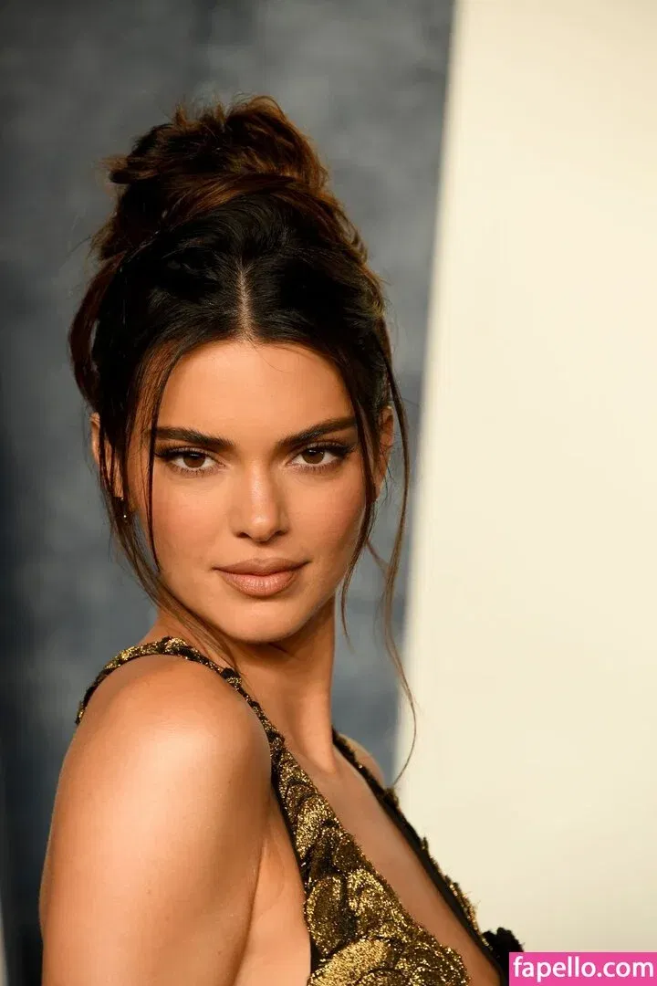 Kendall Jenner Onlyfans Photo Gallery 