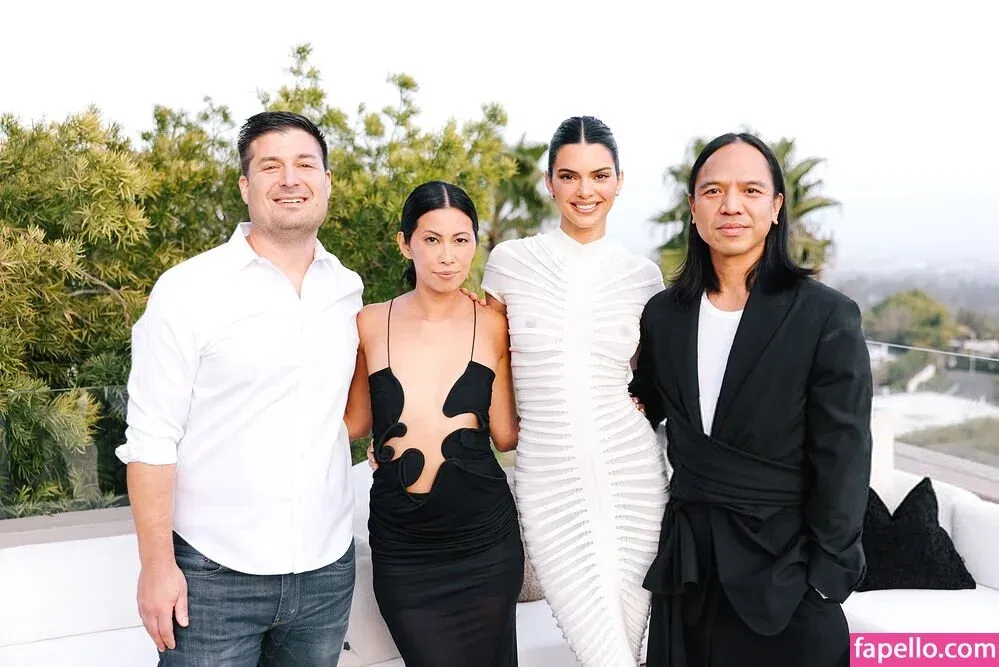 Kendall Jenner Onlyfans Photo Gallery 