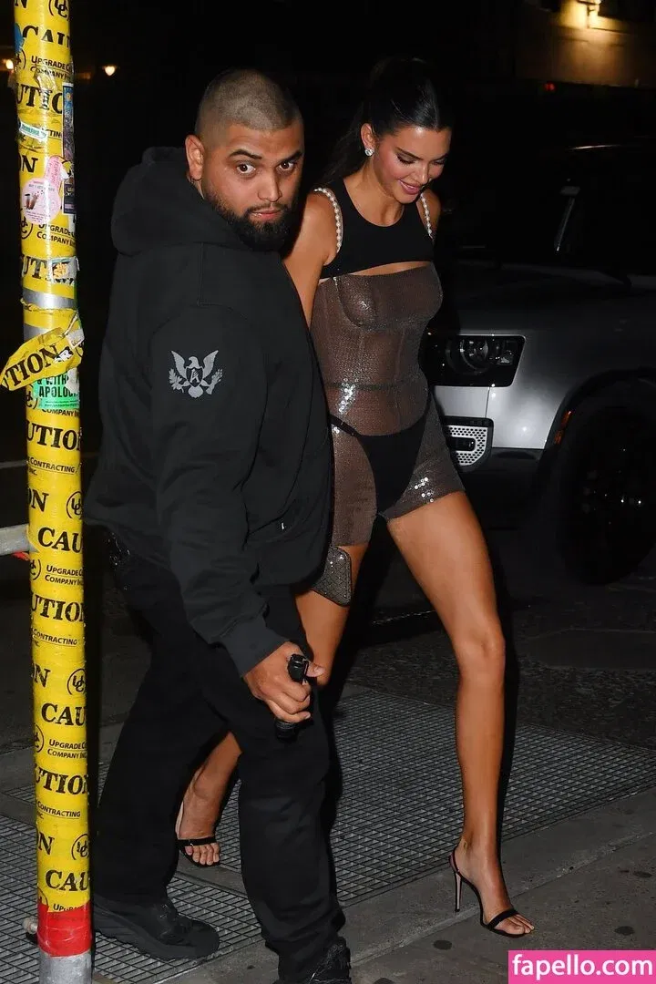 Kendall Jenner Onlyfans Photo Gallery 