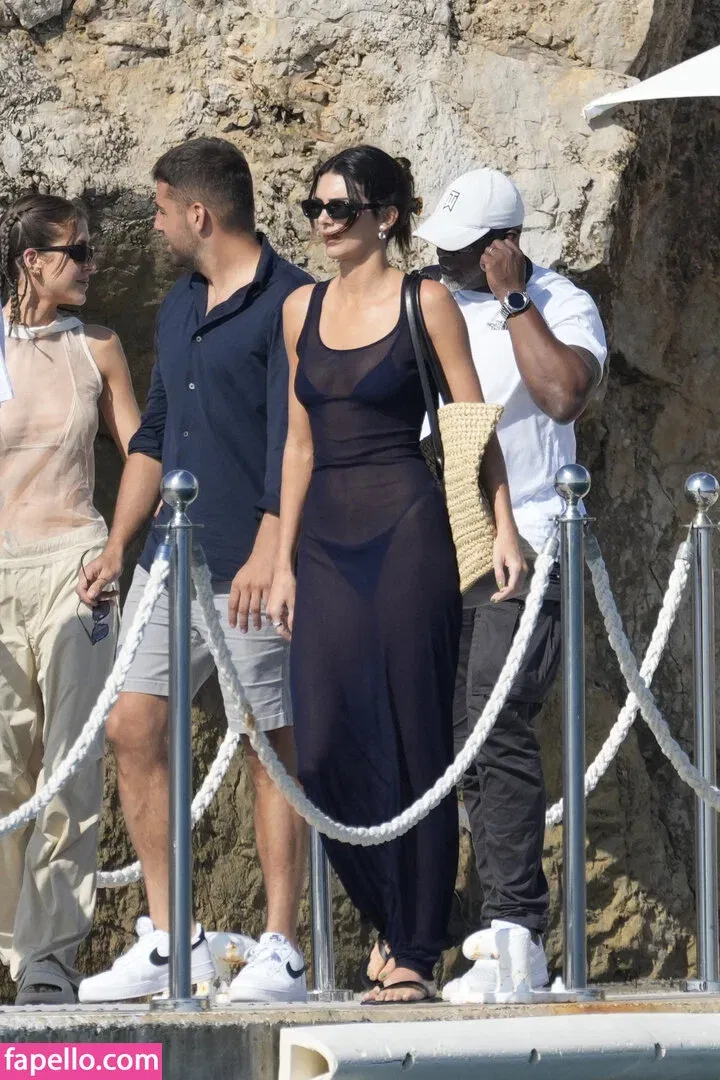 Kendall Jenner Onlyfans Photo Gallery 