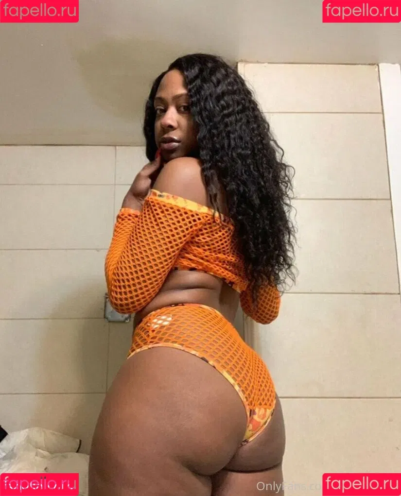 wetkandy Onlyfans Photo Gallery 