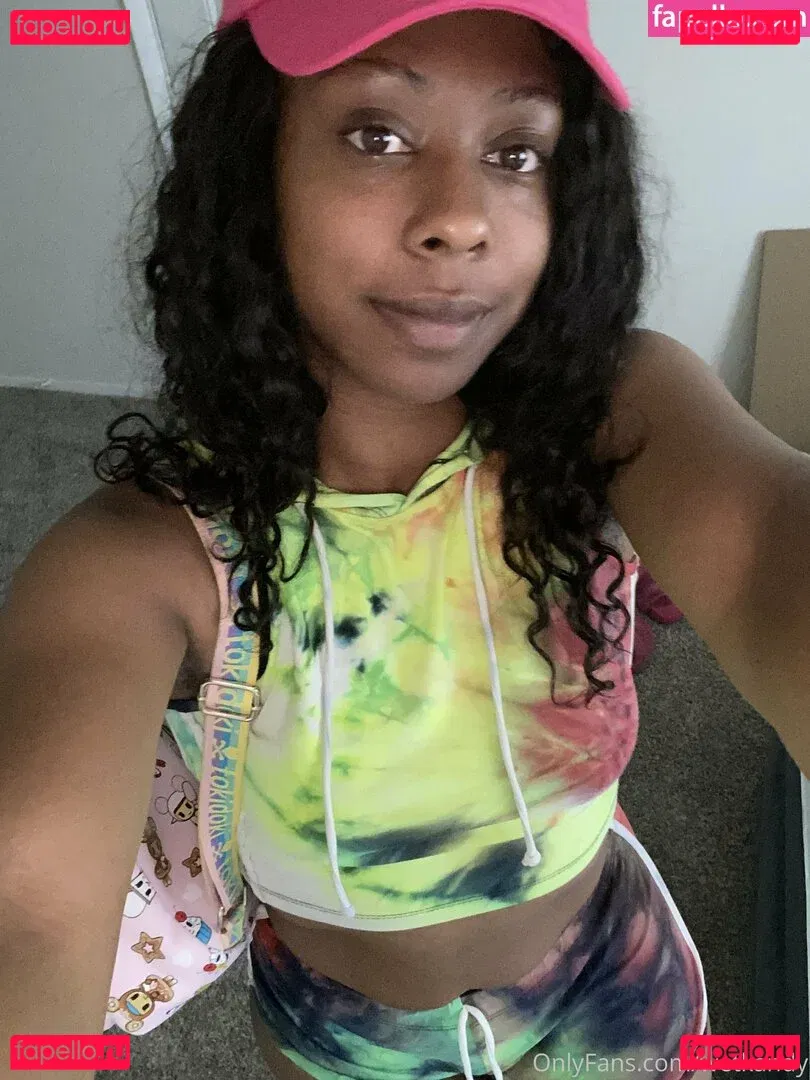 wetkandy Onlyfans Photo Gallery 