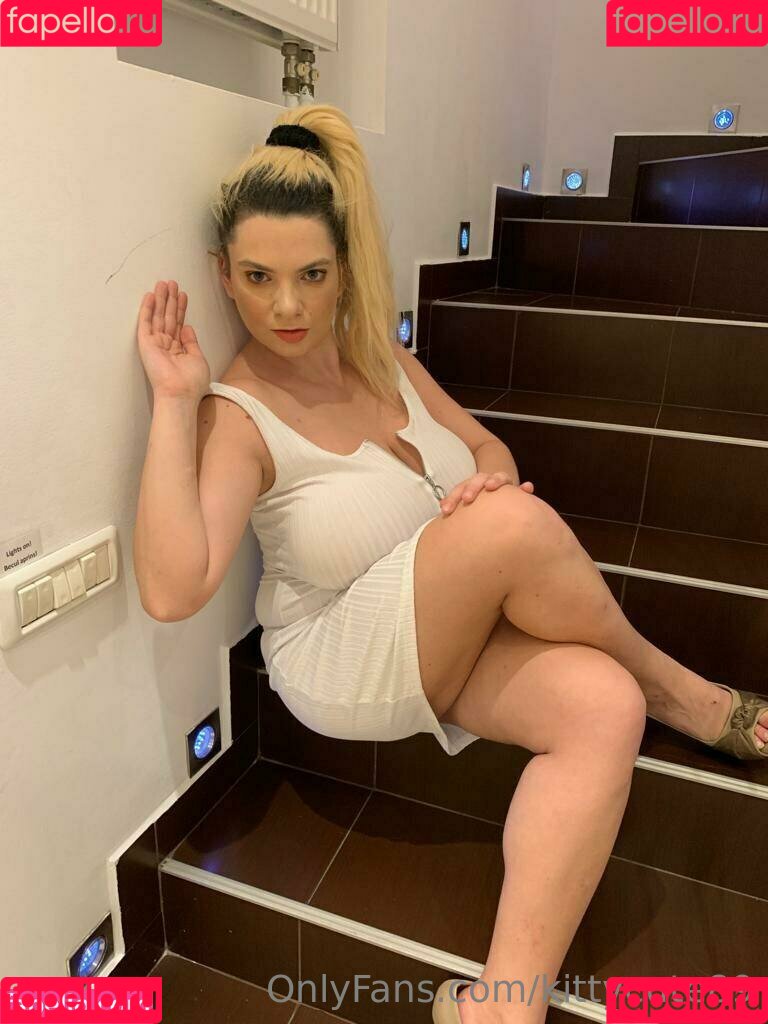 kittycute89 Onlyfans Photo Gallery 