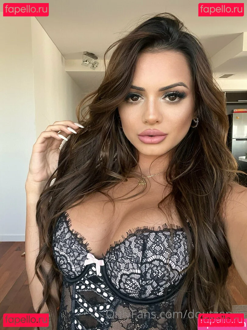 doutzenxo Onlyfans Photo Gallery 