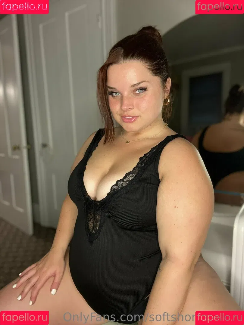 softshortnsweet Onlyfans Photo Gallery 