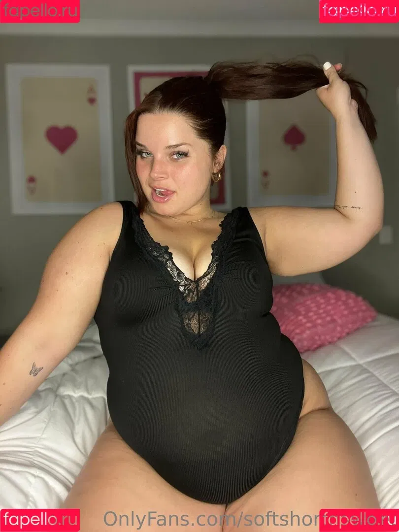 softshortnsweet Onlyfans Photo Gallery 