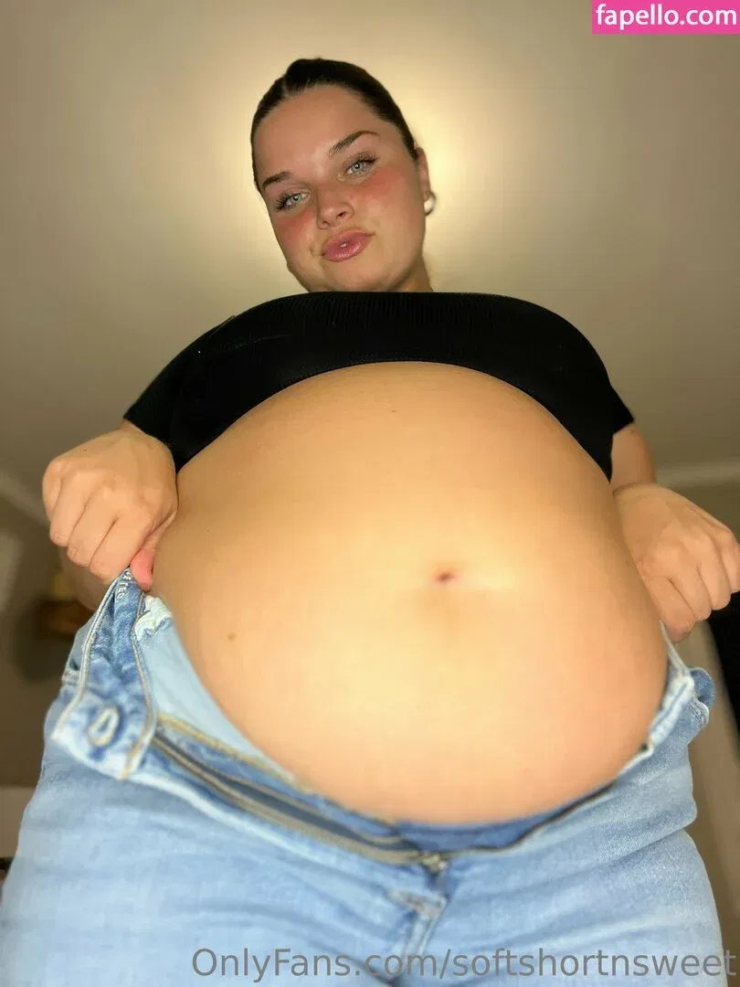 softshortnsweet Onlyfans Photo Gallery 