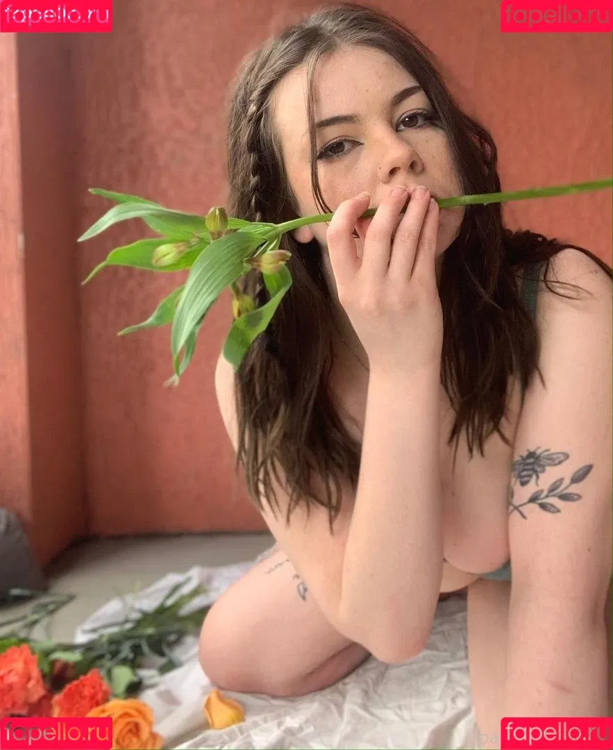 Oatmilkhunny Onlyfans Photo Gallery 
