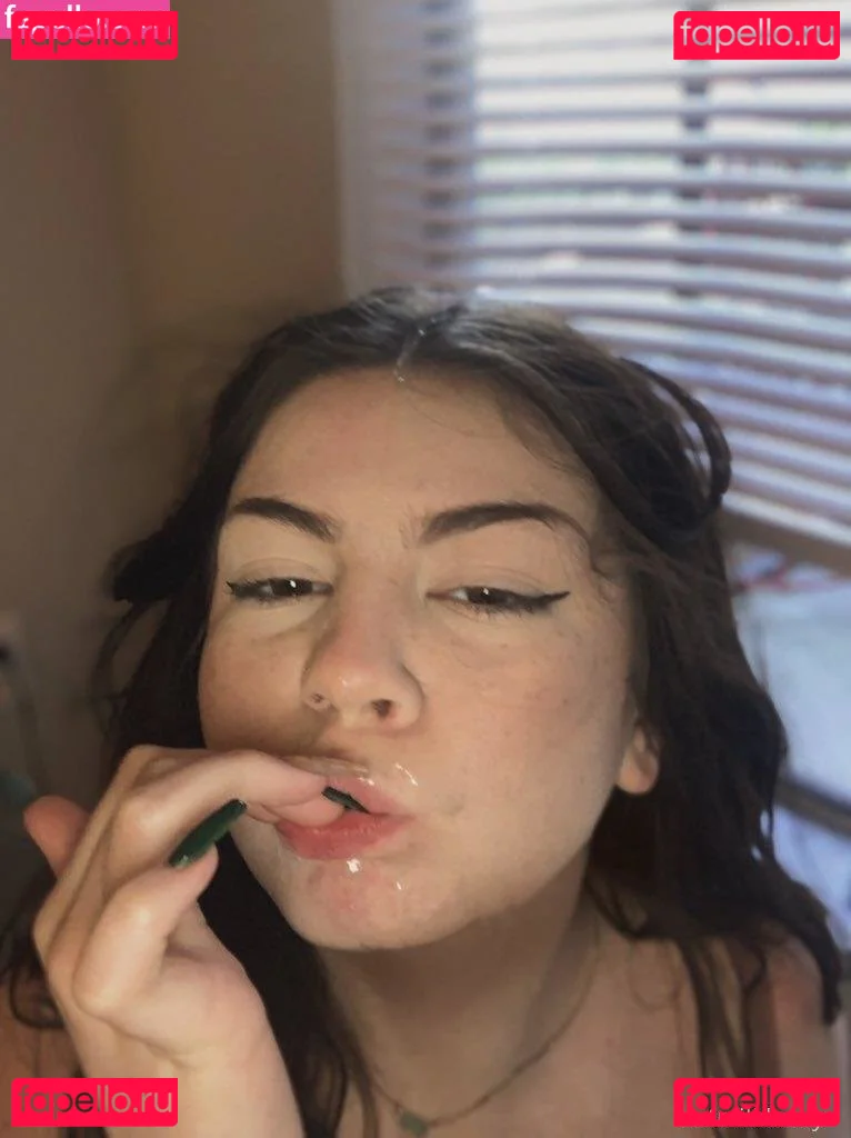 Oatmilkhunny Onlyfans Photo Gallery 