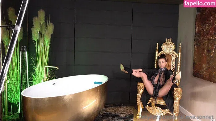 Ewa Sonnet Onlyfans Photo Gallery 