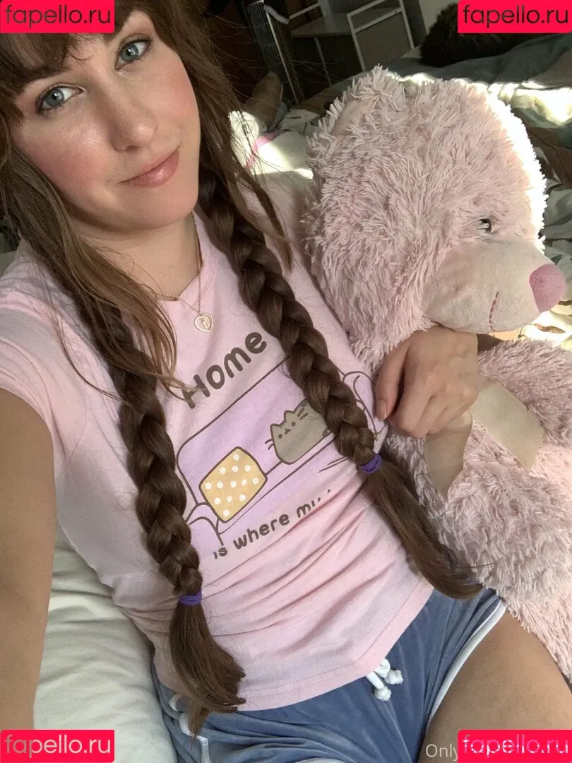 NSFWLeia Onlyfans Photo Gallery 