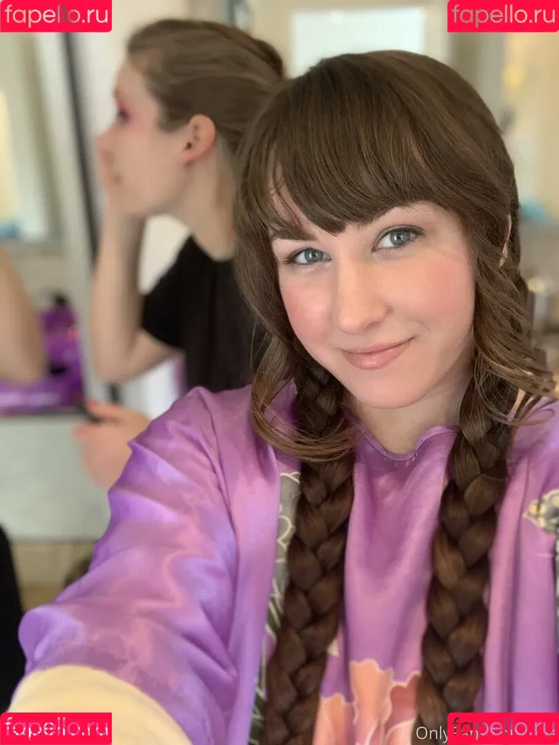 NSFWLeia Onlyfans Photo Gallery 