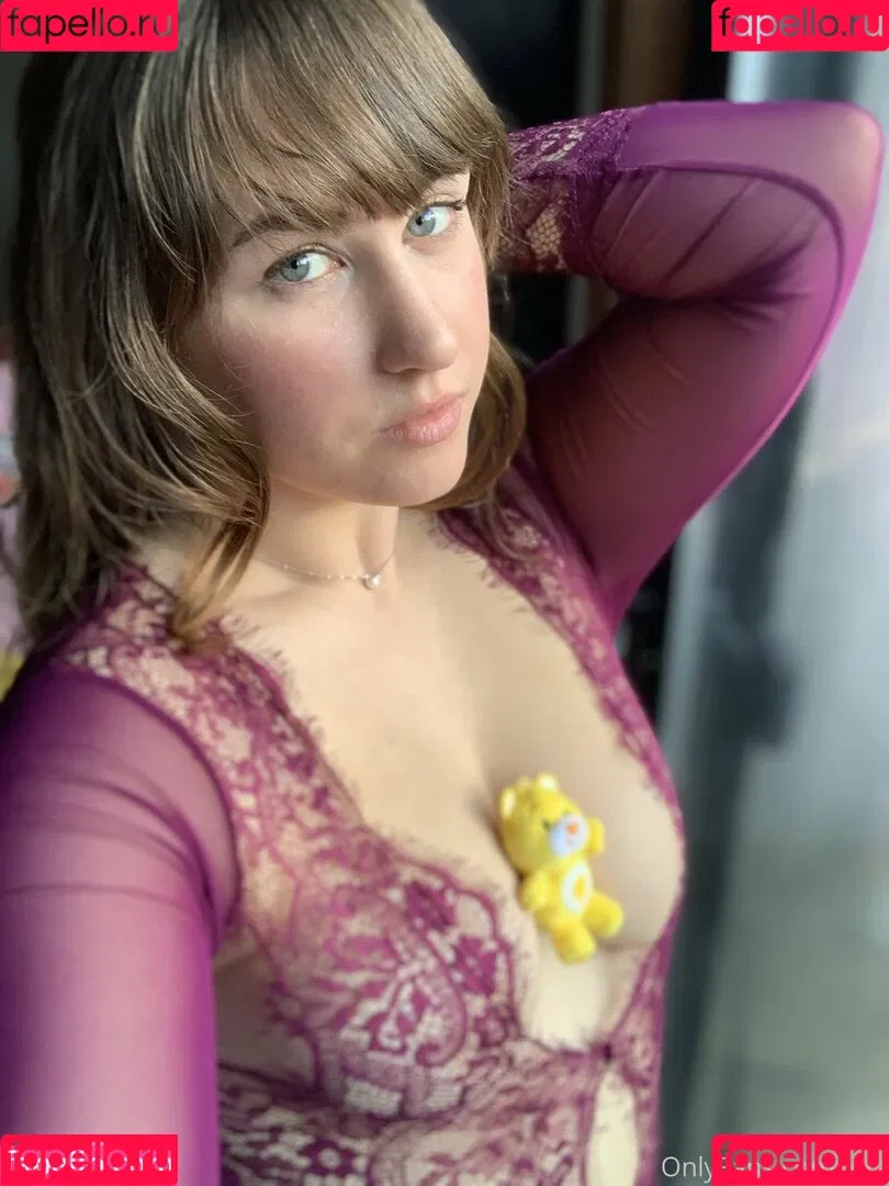 NSFWLeia Onlyfans Photo Gallery 