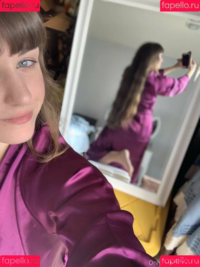 NSFWLeia Onlyfans Photo Gallery 