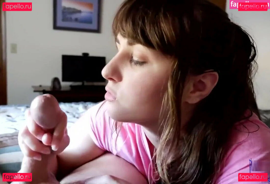 NSFWLeia Onlyfans Photo Gallery 