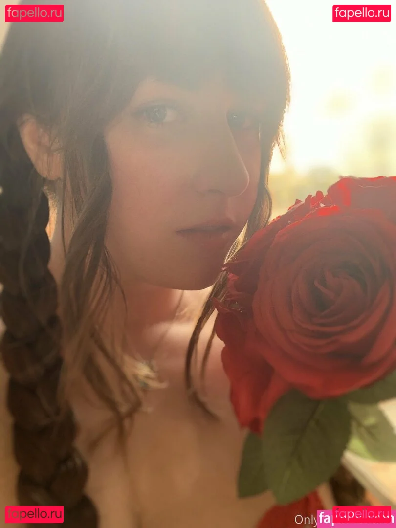 NSFWLeia Onlyfans Photo Gallery 