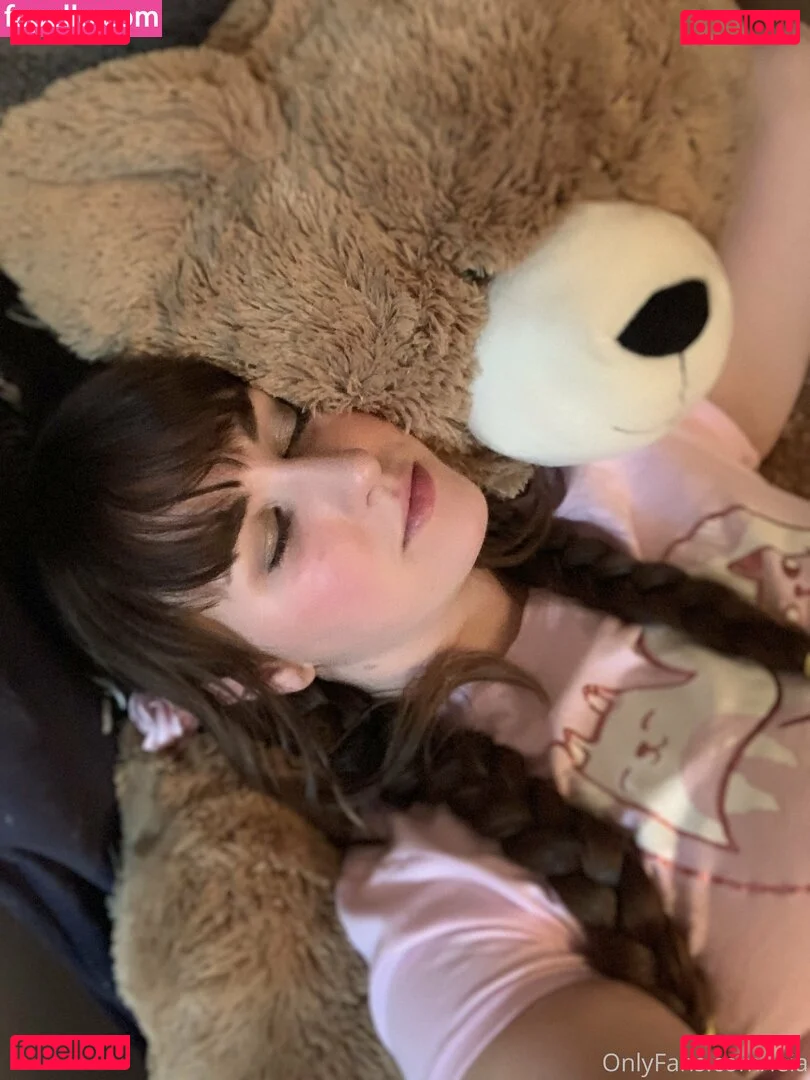 NSFWLeia Onlyfans Photo Gallery 