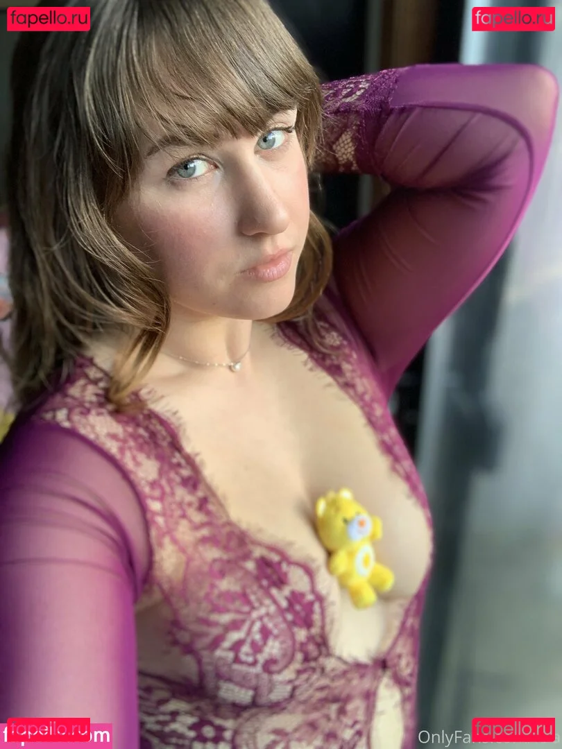 NSFWLeia Onlyfans Photo Gallery 