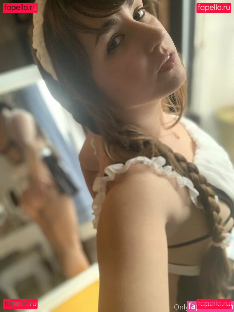 NSFWLeia Onlyfans Photo Gallery 