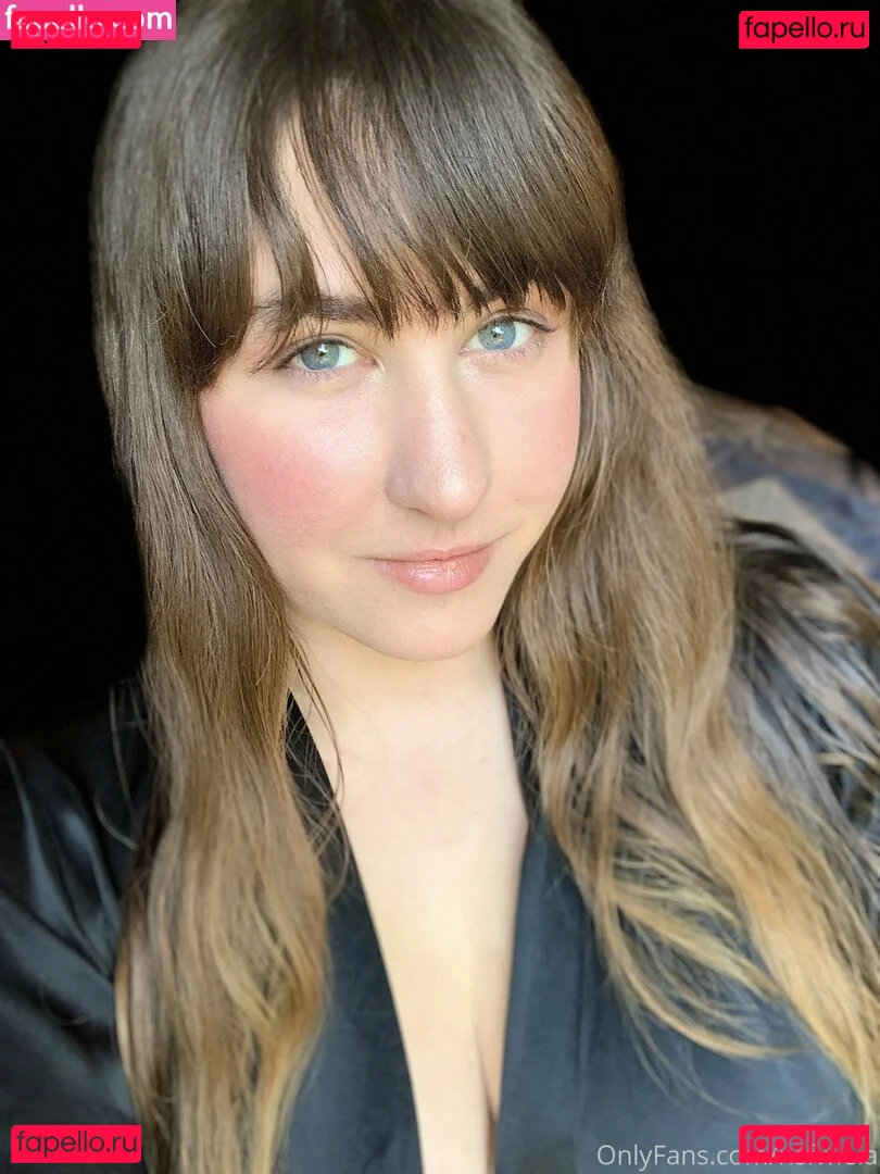 NSFWLeia Onlyfans Photo Gallery 