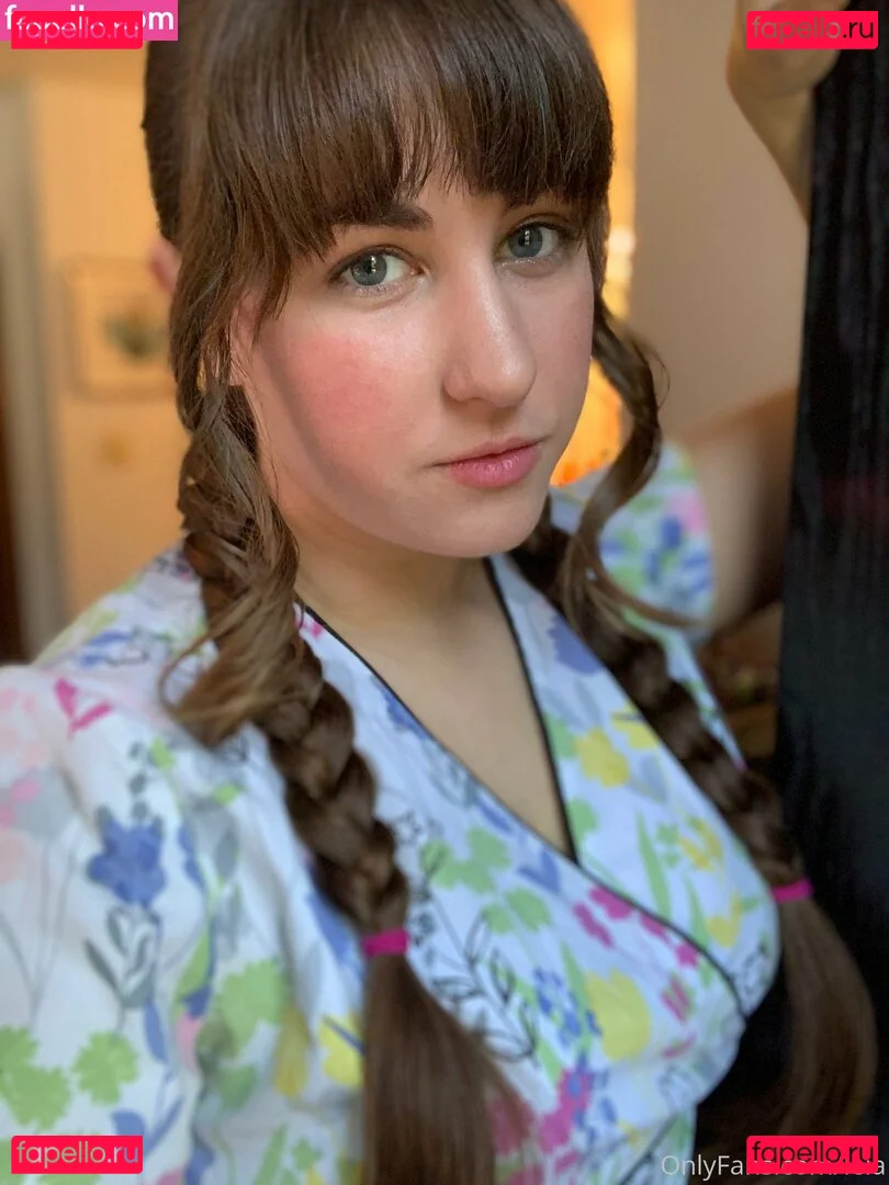 NSFWLeia Onlyfans Photo Gallery 