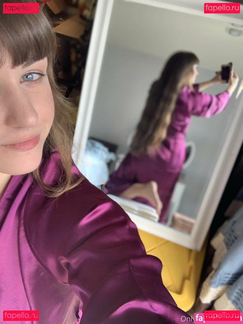 NSFWLeia Onlyfans Photo Gallery 