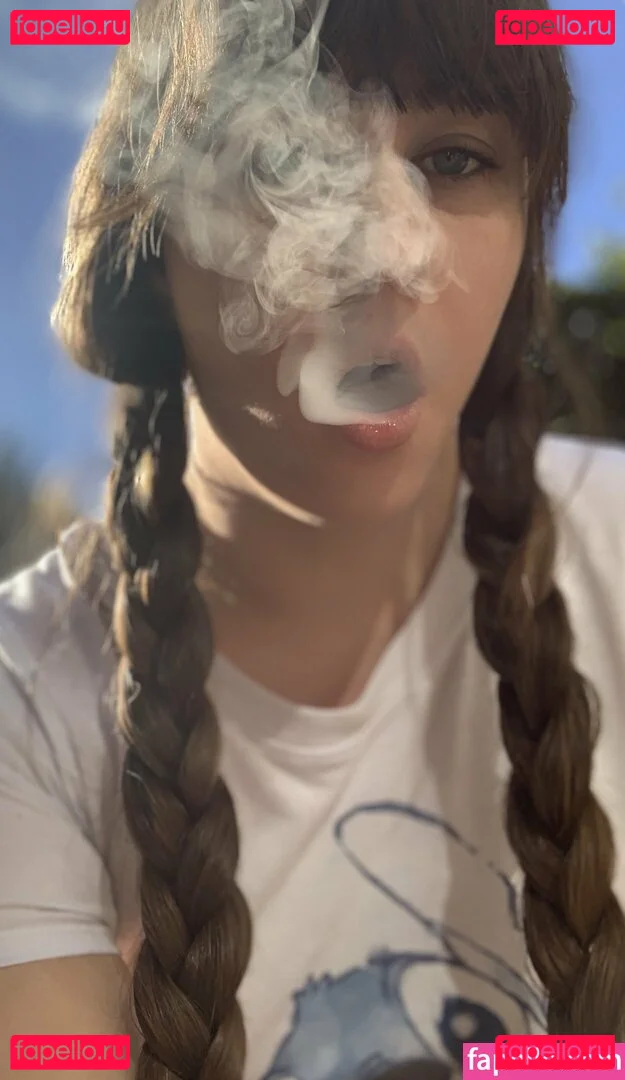 NSFWLeia Onlyfans Photo Gallery 