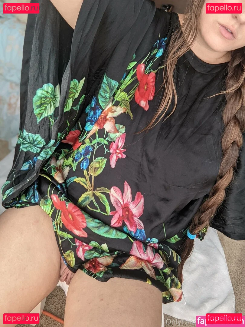 NSFWLeia Onlyfans Photo Gallery 