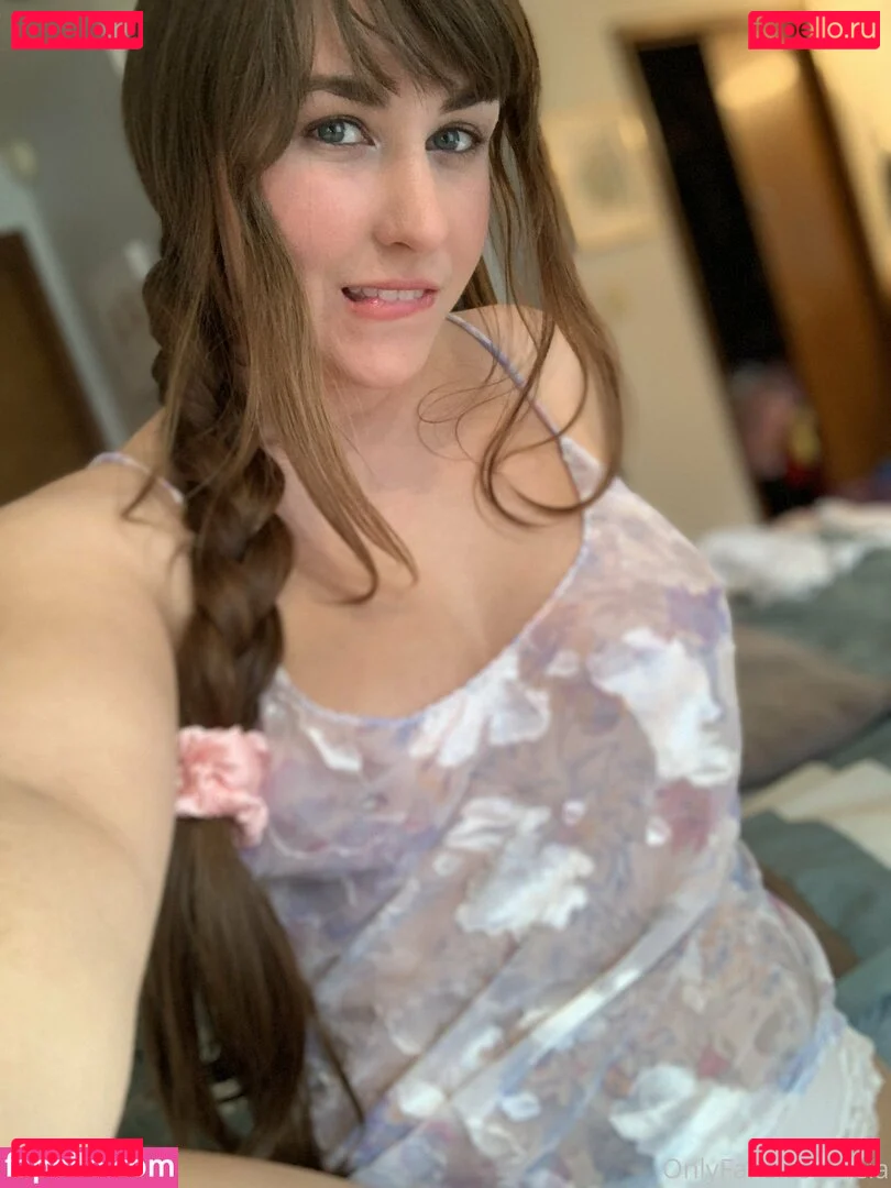 NSFWLeia Onlyfans Photo Gallery 