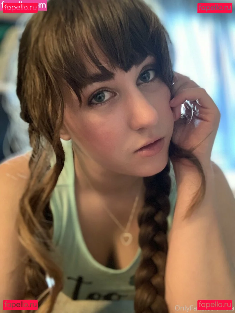 NSFWLeia Onlyfans Photo Gallery 