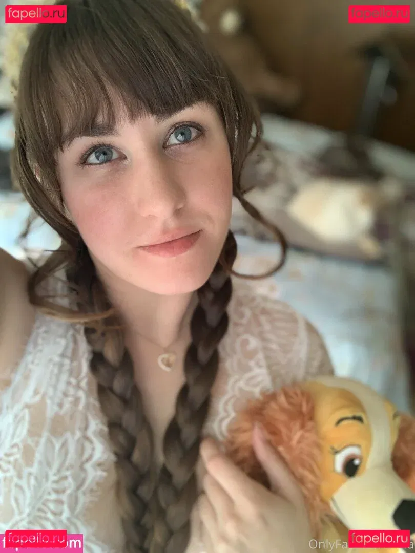 NSFWLeia Onlyfans Photo Gallery 