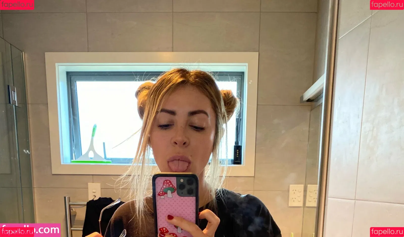 Alison Wonderland Onlyfans Photo Gallery 