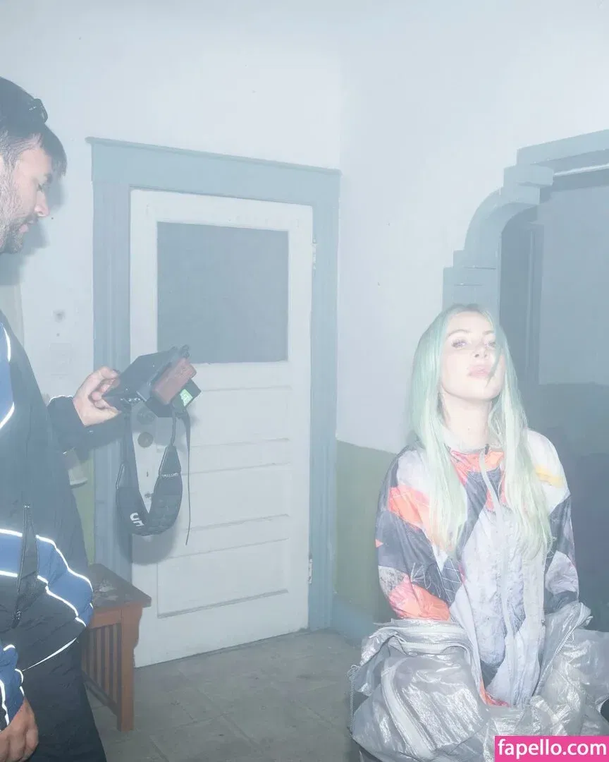 Alison Wonderland Onlyfans Photo Gallery 