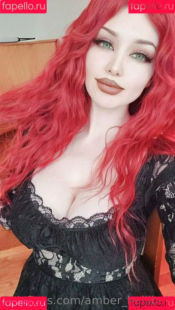 Amber Hallibell Onlyfans Photo Gallery 
