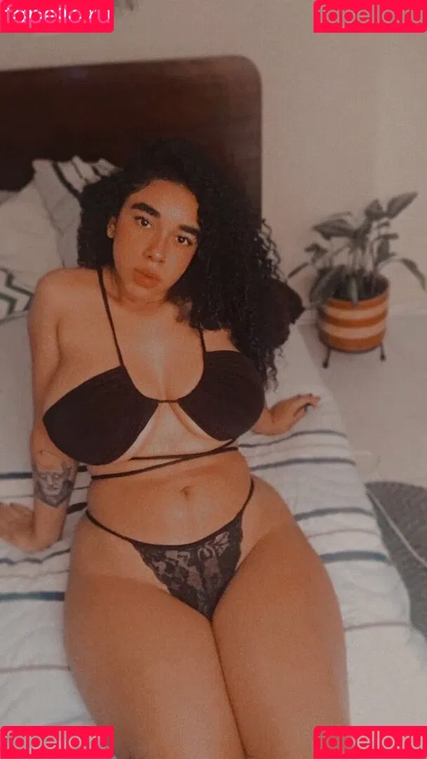 Lilith Onlyfans Photo Gallery 