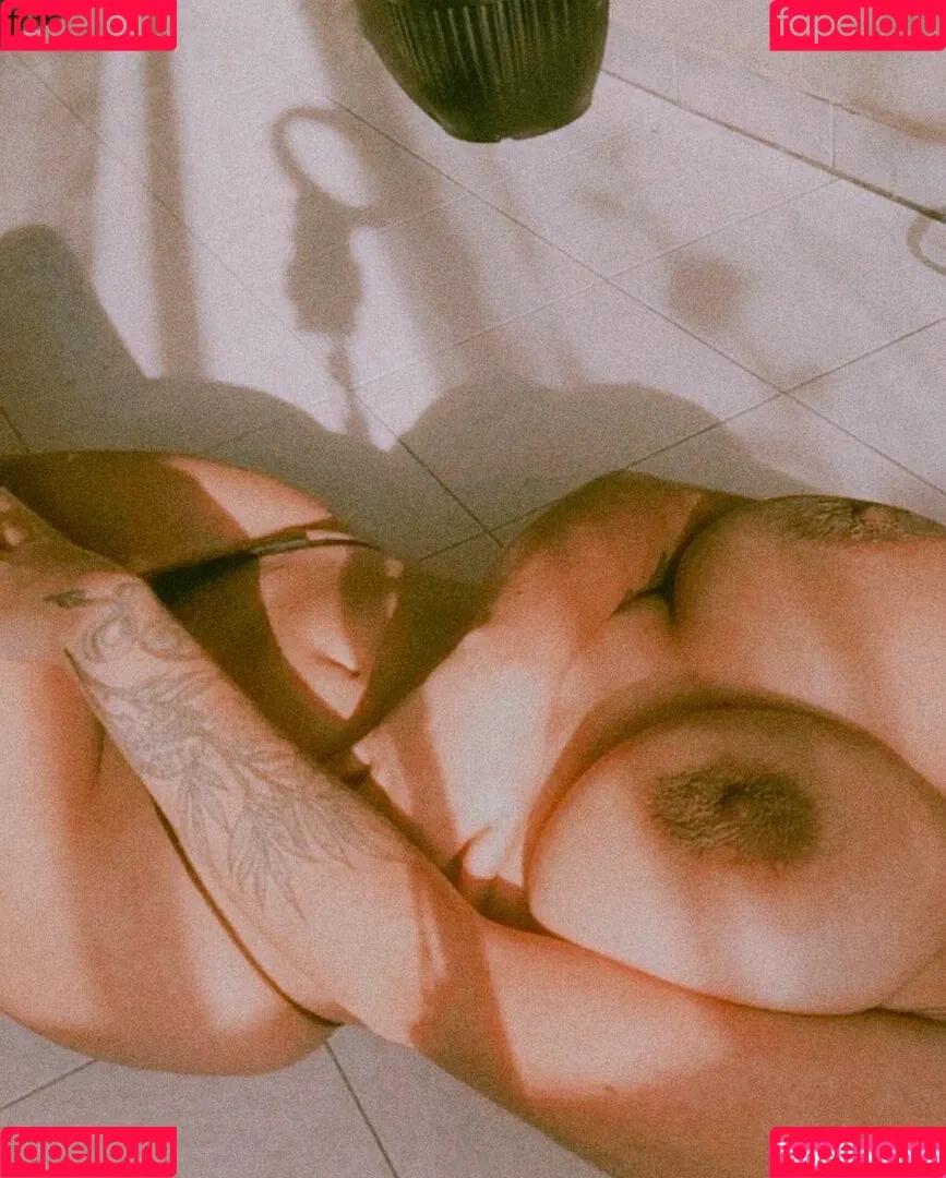 Lilith Onlyfans Photo Gallery 