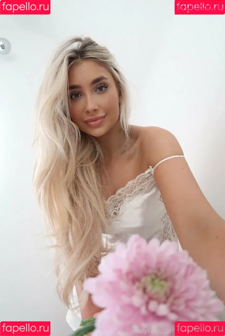lilydaisyphillips Onlyfans Photo Gallery 