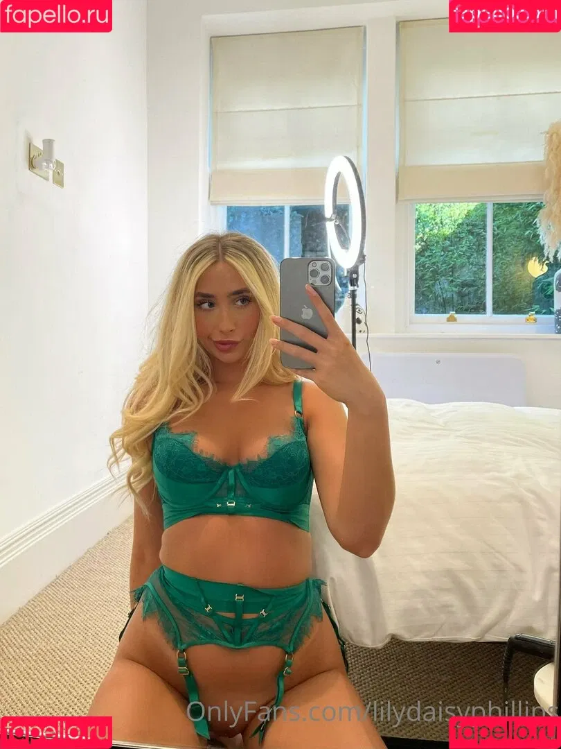 lilydaisyphillips Onlyfans Photo Gallery 