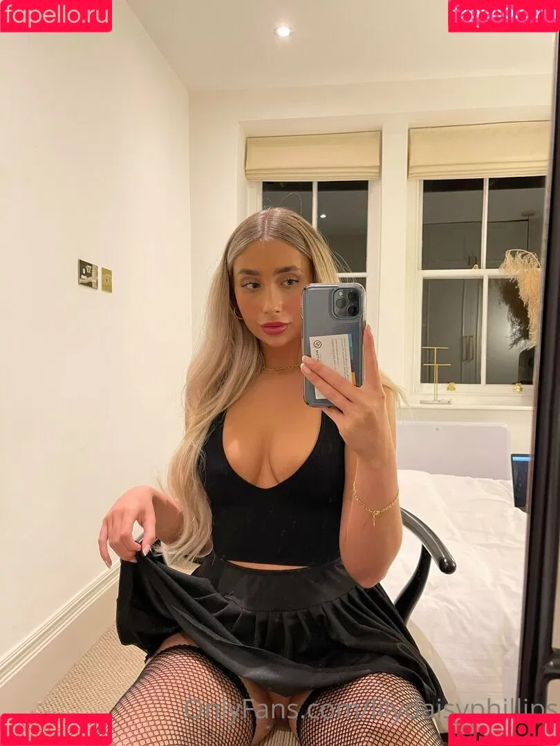 lilydaisyphillips Onlyfans Photo Gallery 