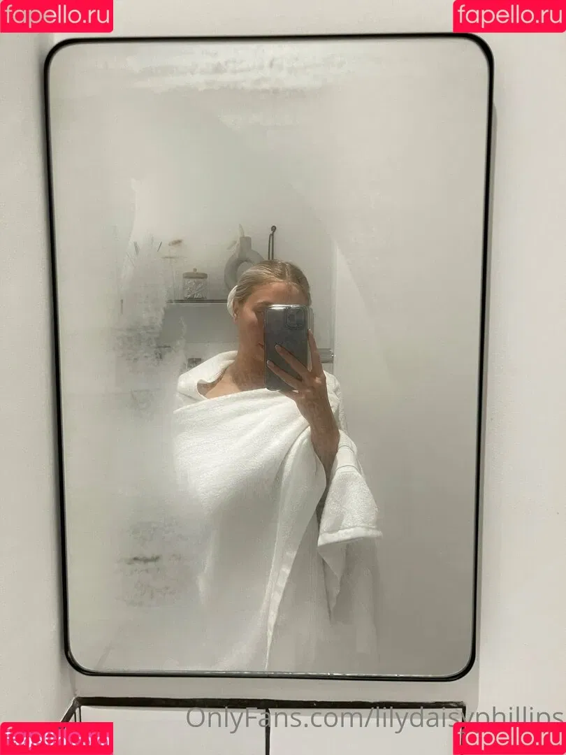 lilydaisyphillips Onlyfans Photo Gallery 