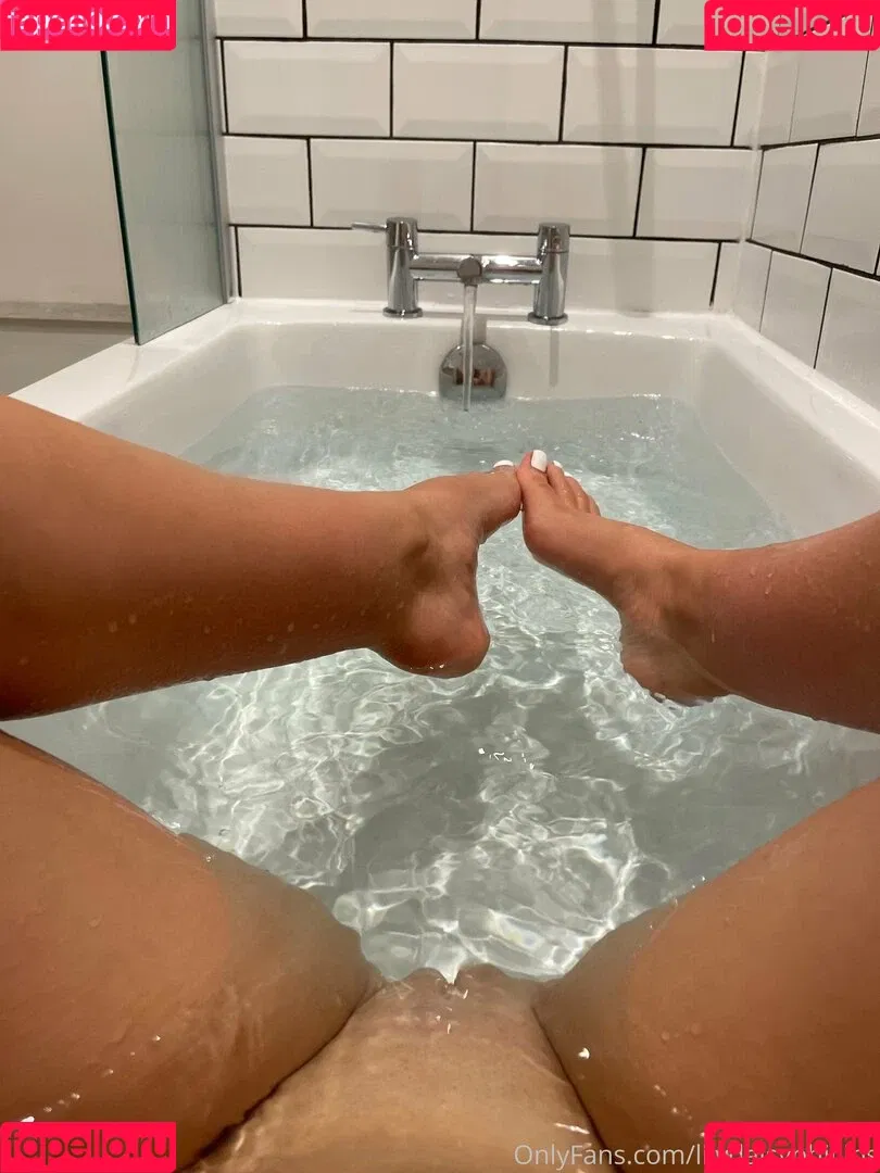 lilydaisyphillips Onlyfans Photo Gallery 