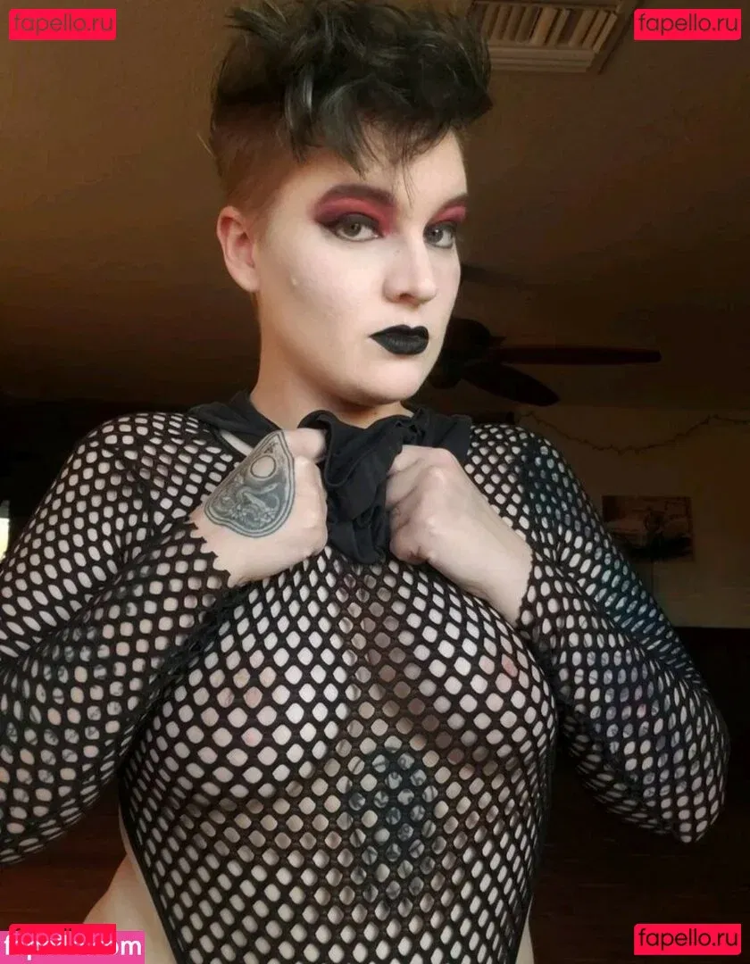 Skeletons_twin Onlyfans Photo Gallery 