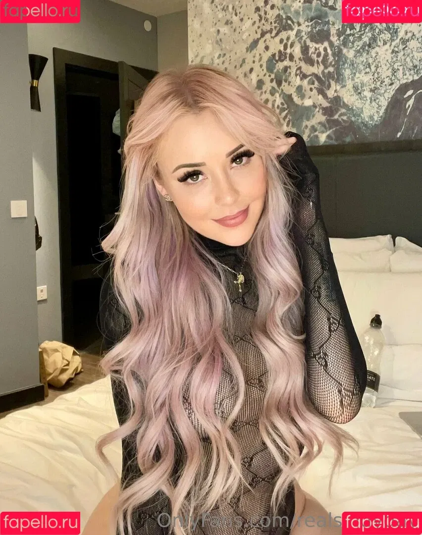 realsindyday Onlyfans Photo Gallery 