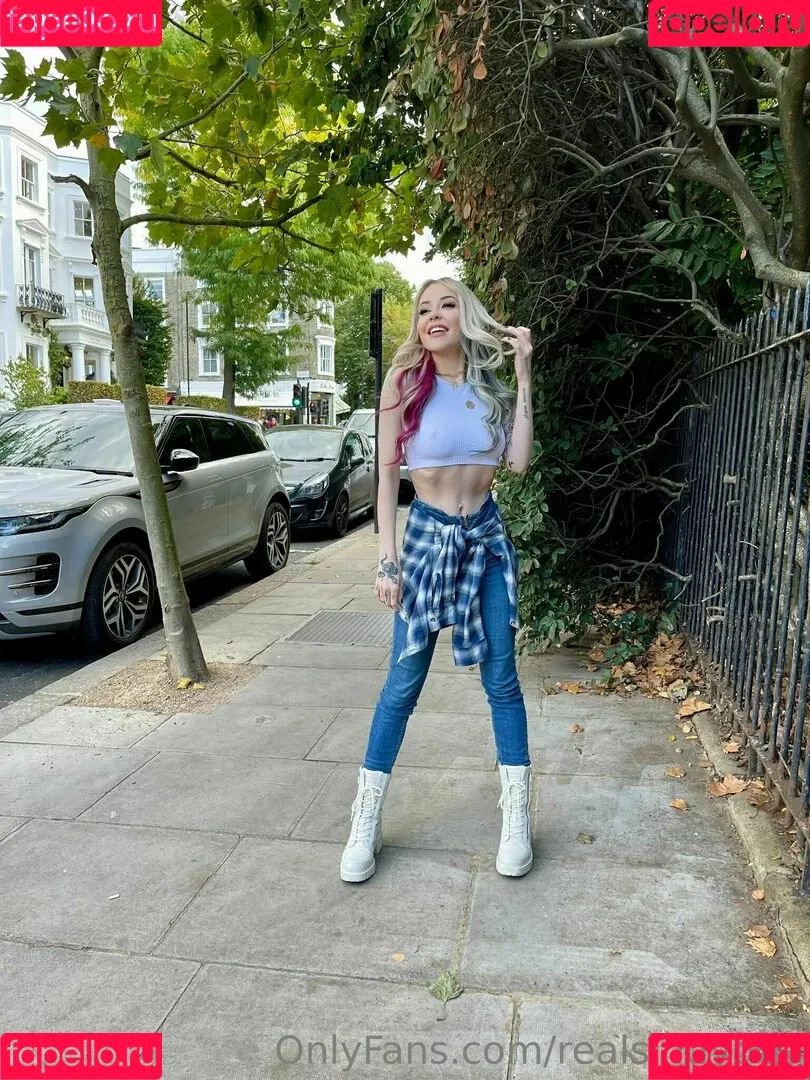 realsindyday Onlyfans Photo Gallery 