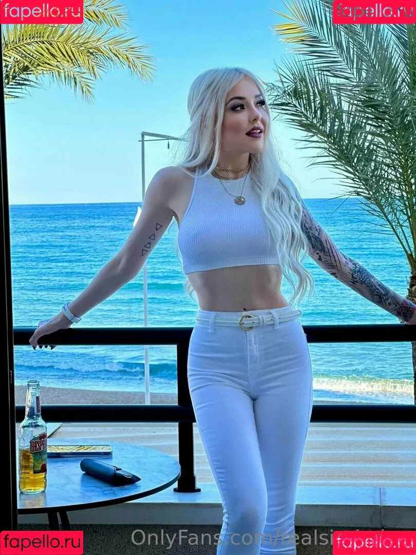 realsindyday Onlyfans Photo Gallery 