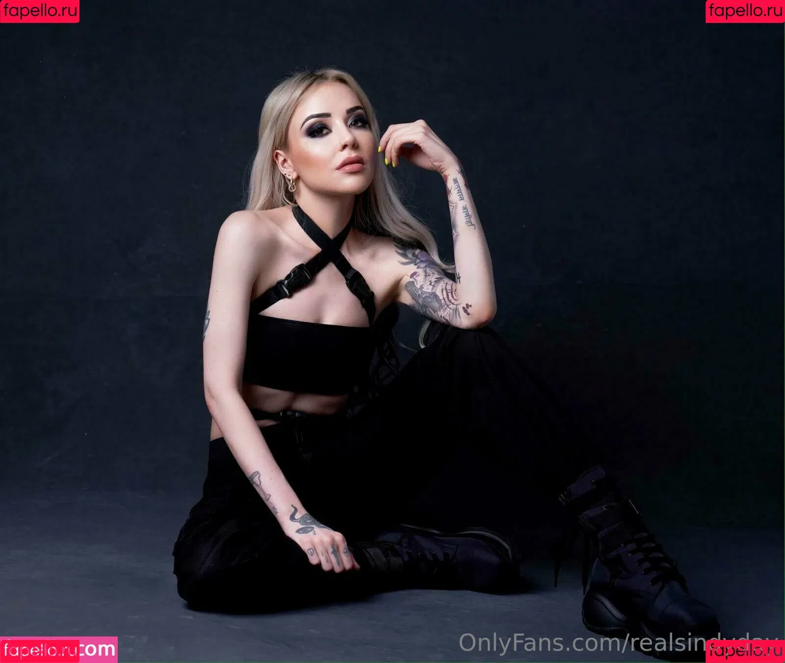 realsindyday Onlyfans Photo Gallery 