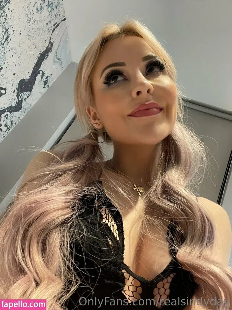 realsindyday Onlyfans Photo Gallery 