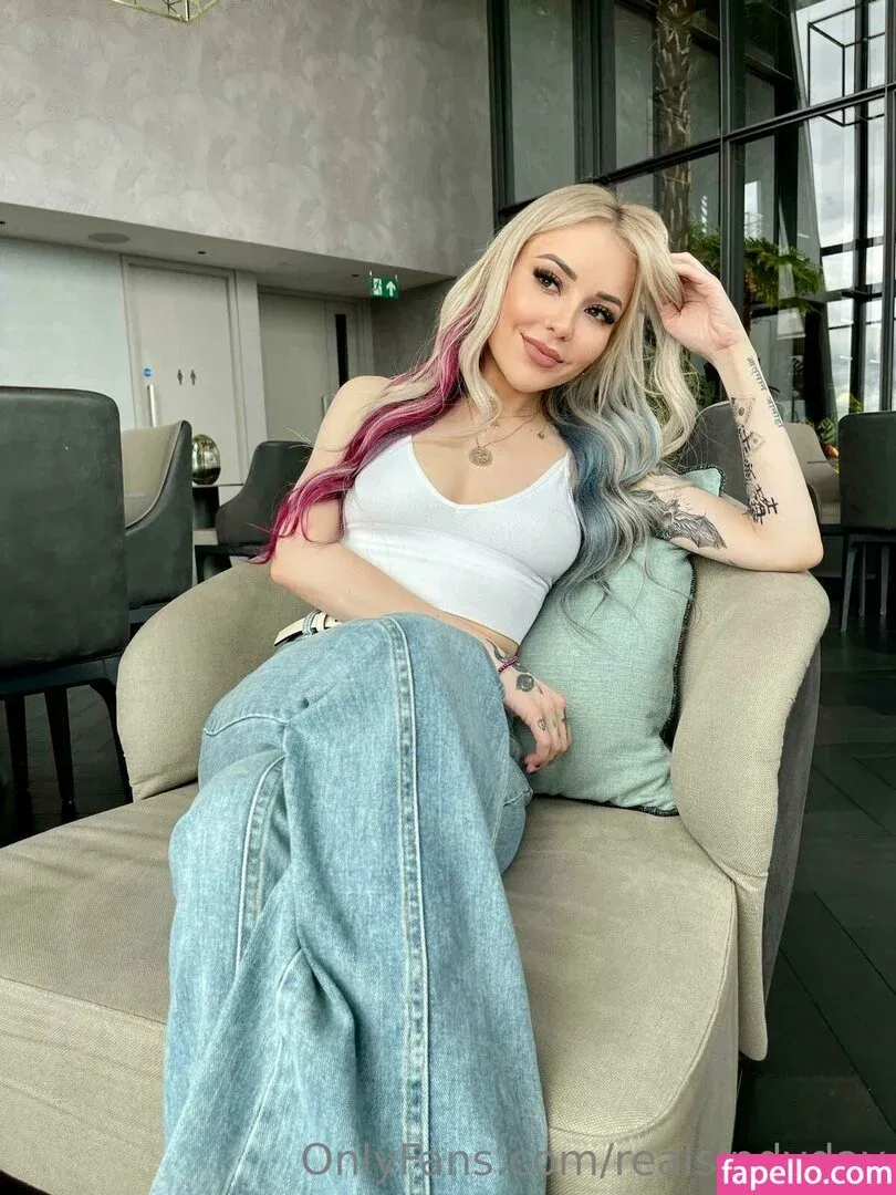 realsindyday Onlyfans Photo Gallery 