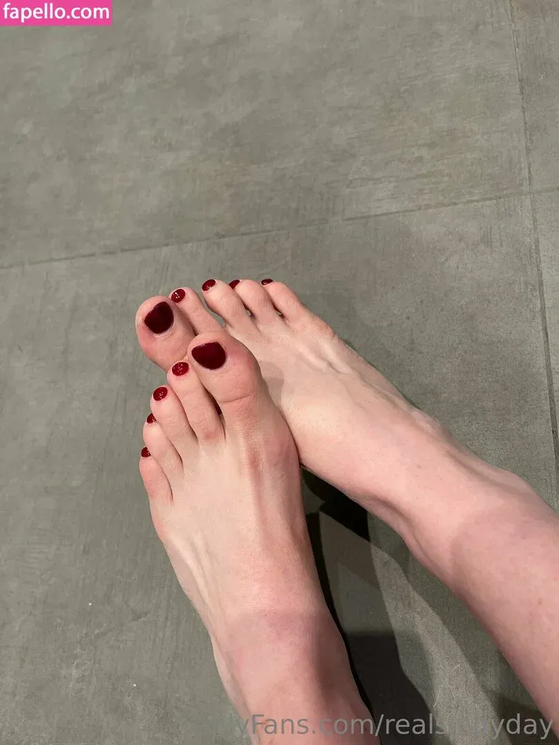 realsindyday Onlyfans Photo Gallery 